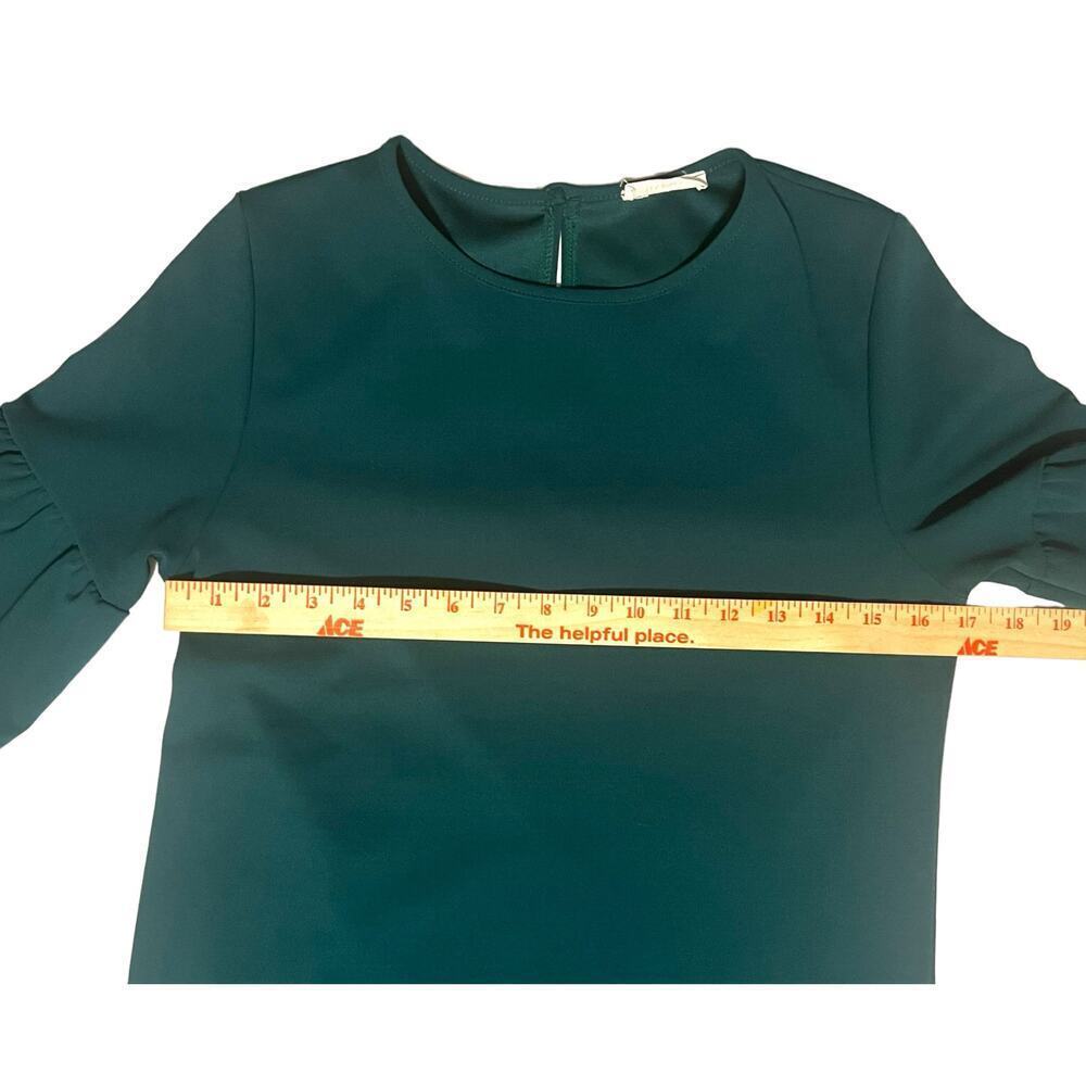 Les Amis Boutique Green Shift Dress Ruffle Short Bell Sleeve Size Medium Knee - Picture 7 of 13